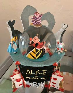 Alice In Wonderland Musical Snow Globe Queen of Hearts Disney Store