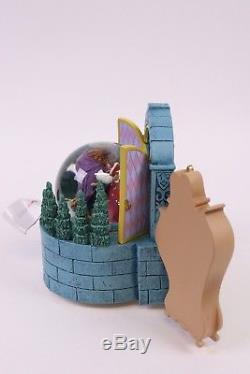Beauty and the Beast Disney Store Belle Beast Dancing Musical Snow Globe