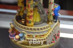 DISNEY BEAUTY AND THE BEAST HOW DOES A MOMENT MUSICAL SNOW GLOBE STATUE With BOX