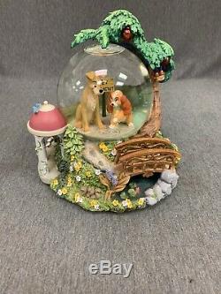 DISNEY's Lady and the Tramp Musical Snow Globe With Lights'Bella Notte