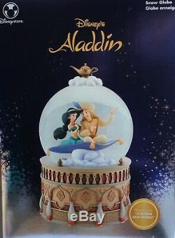Disney ALADDIN and JASMINE SNOWGLOBE with Music Box Plays A Whole New World