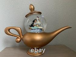 Disney ART OF JASMINE Snowglobe Magic Genie Lamp Aladdin Snow Globe + Box HTF