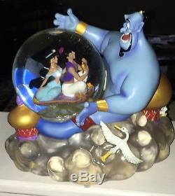 Disney Aladdin And Jasmine Snow Globe Take A Magical Ride Musical NEW