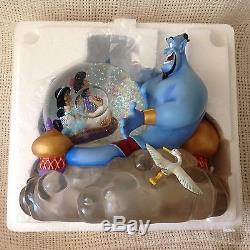 Disney Aladdin, Jasmine & Genie MAGICAL RIDE Musical Moving Fig Snowglobe MIB