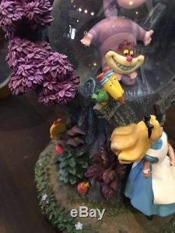 Disney Alice in Wonderland Snow Glove Dome Cheshire Cat Tulgy Wood Music Box