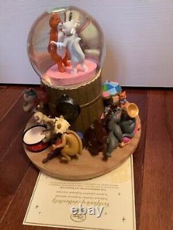 Disney Aristocats and Cats Musical Snow Globe