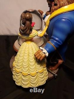 Disney Beauty And The Beast Snowglobe -Belle Excellent Condition Light Up Rose