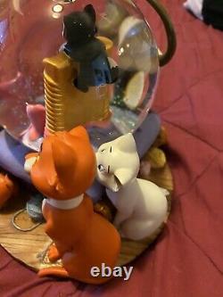 Disney Cats PhotoFrame Snow globe, plays can you feel the love tonight