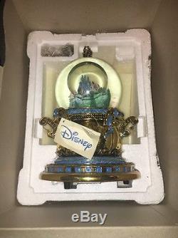 Disney Cinderella A Dream Is A Wish Musical Snow Water Globe RETIRED Large