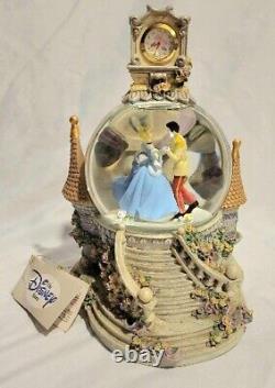 Disney Cinderella SO THIS IS LOVE Musical Light Up Snow Globe collectible