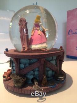 Disney Cinderella Snow Globe/Music Box
