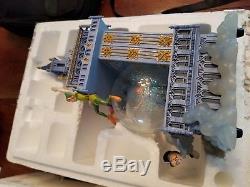 Disney Collectible Peter Pan Snow Globe You Can Fly Big Ben Clock Tower Music 14