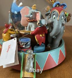 Disney Dumbo 60th Anniversary Animated Musical Snow Globe 2001 EUC