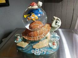Disney FINDING NEMO with CRUSH The Turtle Musical Figurines Multi SnowGlobes
