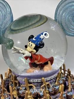 Disney Fantasia Mickey Mouse Sorcerer's Apprentice Dancing Brooms Snow Globe