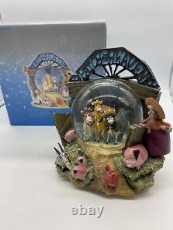 Disney Home On The Range Patch Of Heaven Cows Musical Snow Globe