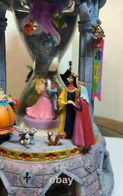 Disney Hourglass Snow Globe Sleeping Beauty Aurora withBox