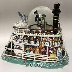 Disney Liberty Belle Riverboat Fantasmic Musical Snow Globe 9.75 X 11.5 NICE