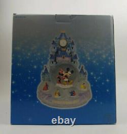 Disney Loves First Kiss Snow Globe + Original Packaging Tested working
