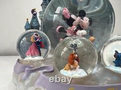 Disney Loves First Kiss Snow globe -with clockwork music- AF -PLEASE READ