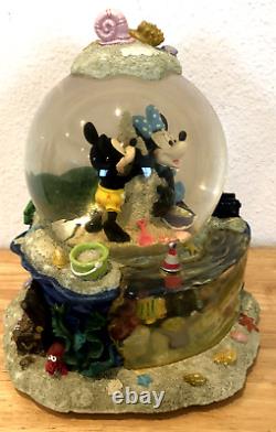 Disney Mickey & Minnie Mouse By The Beautiful Sea Beach Musical Snow Globe