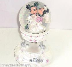 Disney Mickey Minnie Wedding Mouse Musical Snowglobe Theme Parks Cake Topper