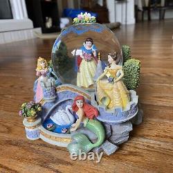 Disney Multi Princess Once Upon A Dream Musical Snow Globe vintage