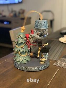 Disney Nightmare before Christmas Snow Globe Ornament (New, Open box)