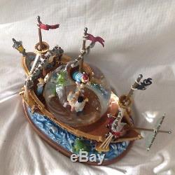 Disney Peter Pan Pirate Ship Musical Lite Up Rotate Figurines SnowGlobe-MIB