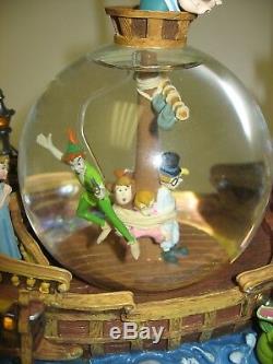 Disney Peter Pan Pirate Ship Snow Globe Light Up Animated You Can Fly! NO Box