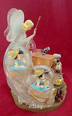 Disney Pinocchio 2004 Limited Edition of 500 Figurine Snowglobe