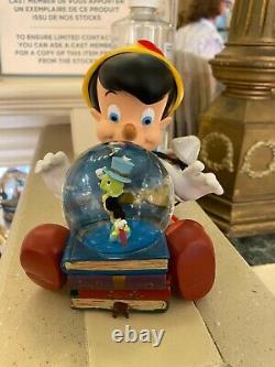 Disney Pinocchio Musical Snow Globe Disneyland Paris rare