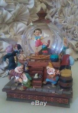 Disney Pinocchio Snow Globe
