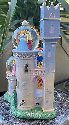 Disney Princess Clock Tower Castle lighted 3 Snow Globe Cinderella Belle