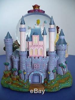 Disney Princess Large Snow Water Globe Music Box. A Dream Is A Wish