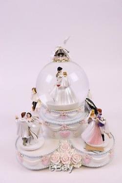 Disney Princess Wedding Cake Animated Musical Dancing Snow Globe