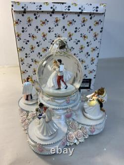 Disney Princess Wedding Cake Snow Globe Music & Motion