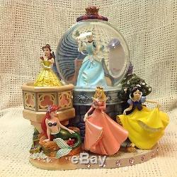 Disney Princesses MAGICAL WISHING PLACES Musical Snow Globe-MIB