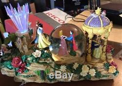 Disney Princesses Parade Light Up Musical Once Upon A Dream Snow Globe