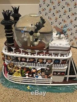 Disney Riverboat Globe