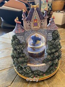 Disney Royal Ball Castle Princess Large Music Box Musical Snow Globe