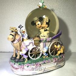 Disney Snow Globe Mickey and Minnie Just Married Light Up Goofy Donald Duck