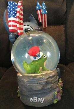 Disney Stitch Patriotic Snow Globe 1 Of 100 Rare
