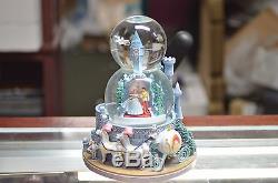 Disney Store 2002 Cinderella Retired Musical Snow Globe Statue