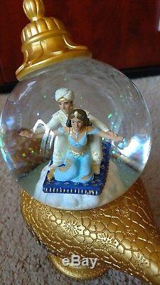 Disney Store Art of Jasmine Snow Globe A Whole New World- Aladdin, Princess