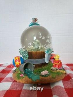 Disney Store Dumbo Takes A Bubble Bath Musical Snow Globe With Working Bubbles