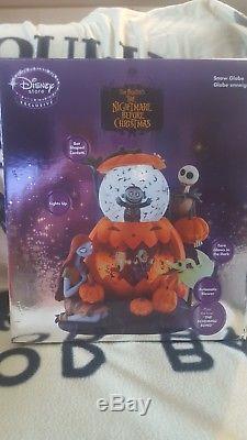 Disney Store EXCL Nightmare Before Christmas RARE Snow Globe +FLYING BATS +MUSIC