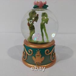 Disney Store Exclusive CIB Princess & the Frog Tiana Naveen Wedding Snow Globe