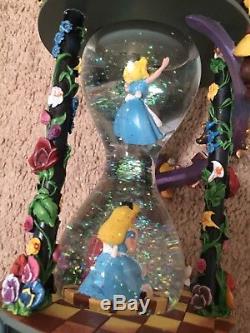 Disney Store Japan 25th Anniversary Alice in Wonderland Hourglass Snow Globe