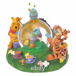 Disney Store Japan Winnie the Pooh Snow Globe Rain Pooh's Day Eeyore Tiger Pigle